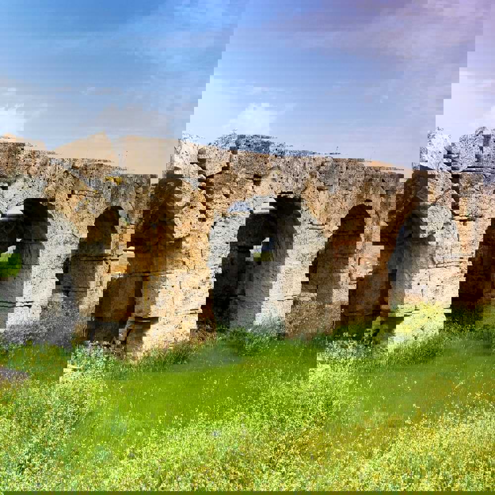 Laodicea Gymnasium 