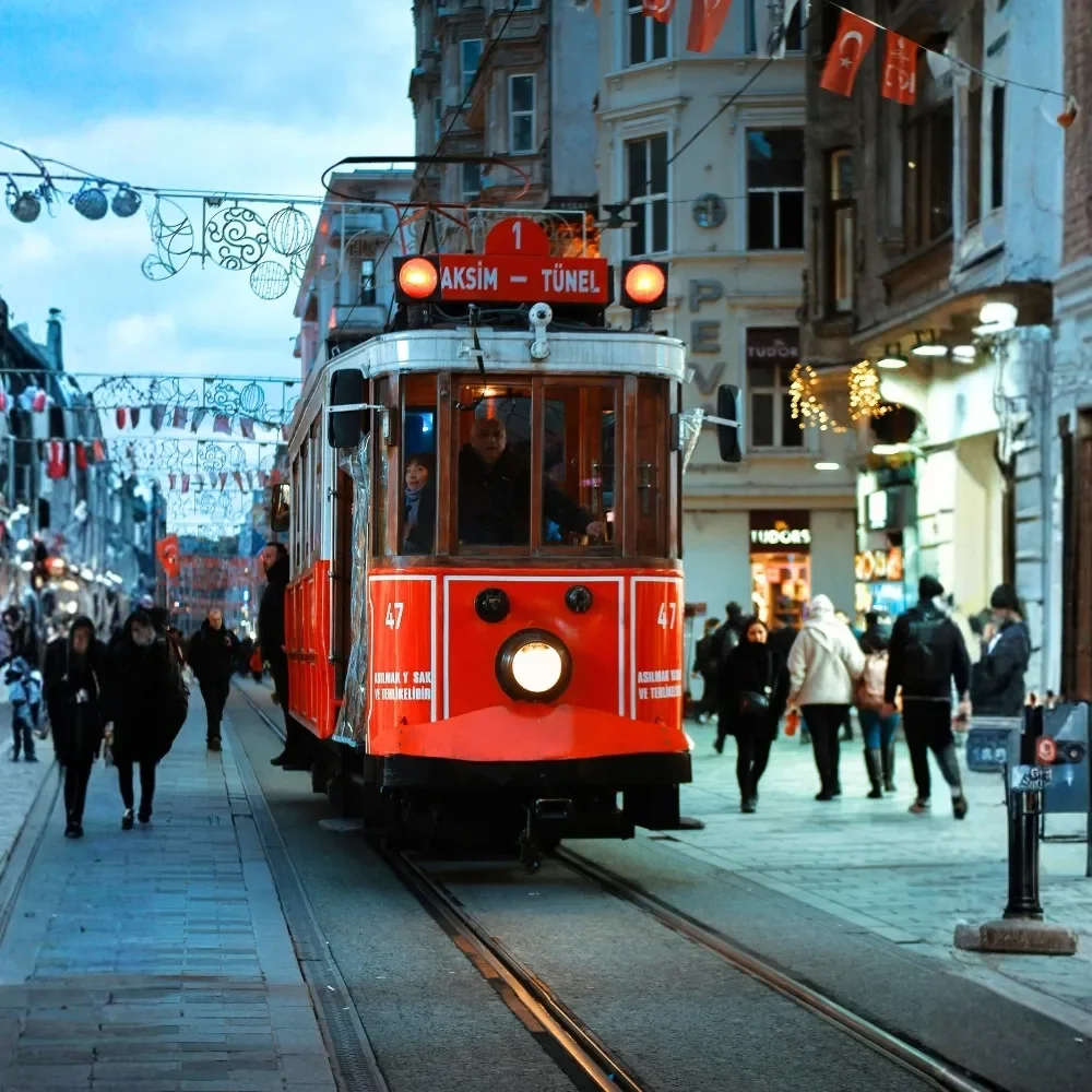 Istanbul Private Night Tour: Old City, Taksim and Istiklal