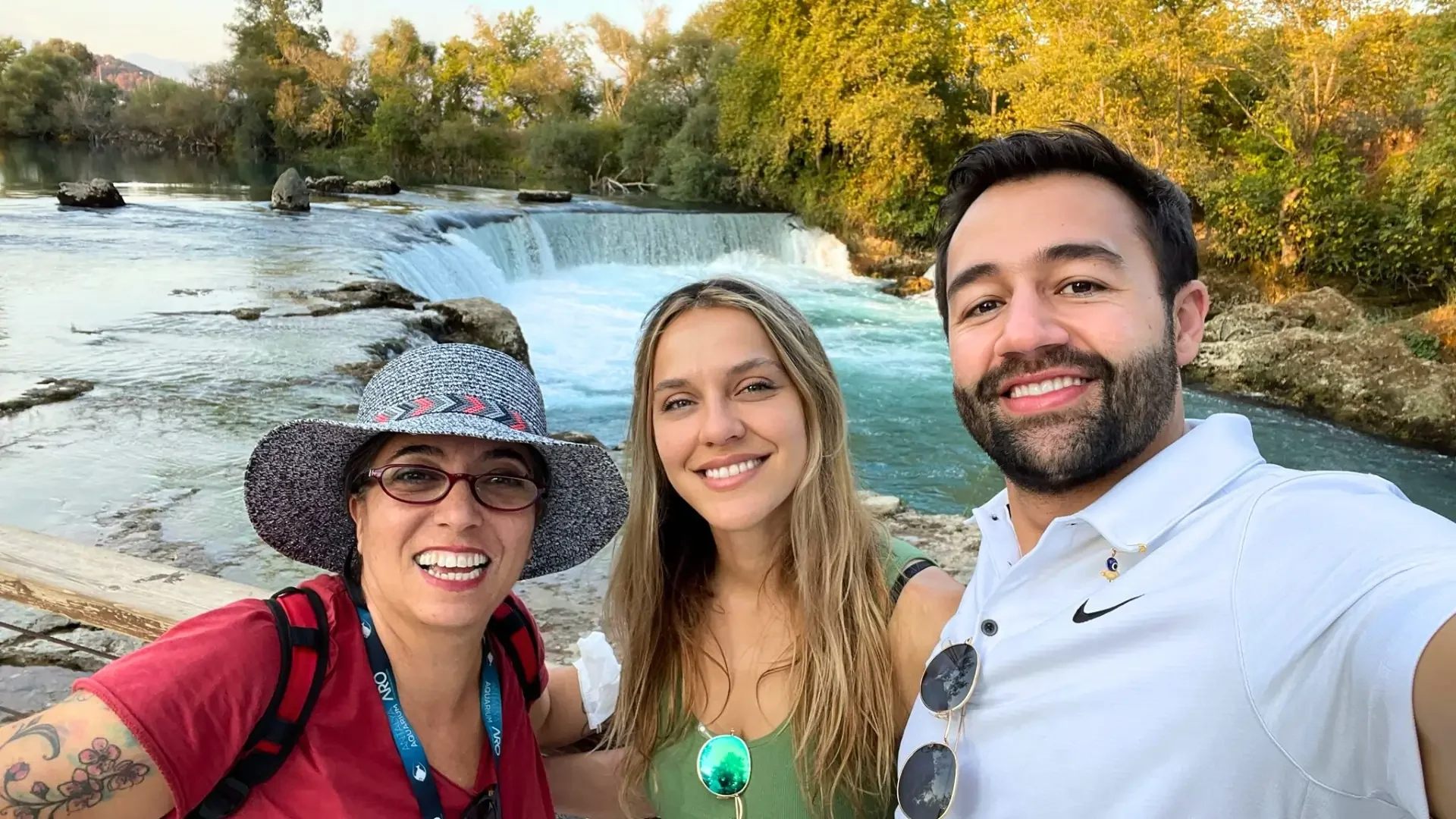 3 Days Antalya Tour: Guests and the Guide at Manavgat Waterfall, Antalya