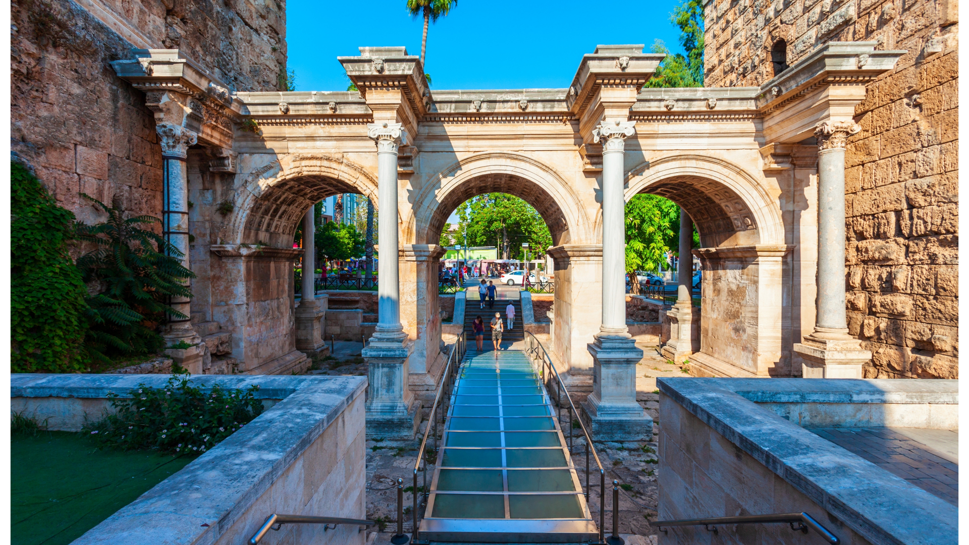 Hadrian's Gate Antalya