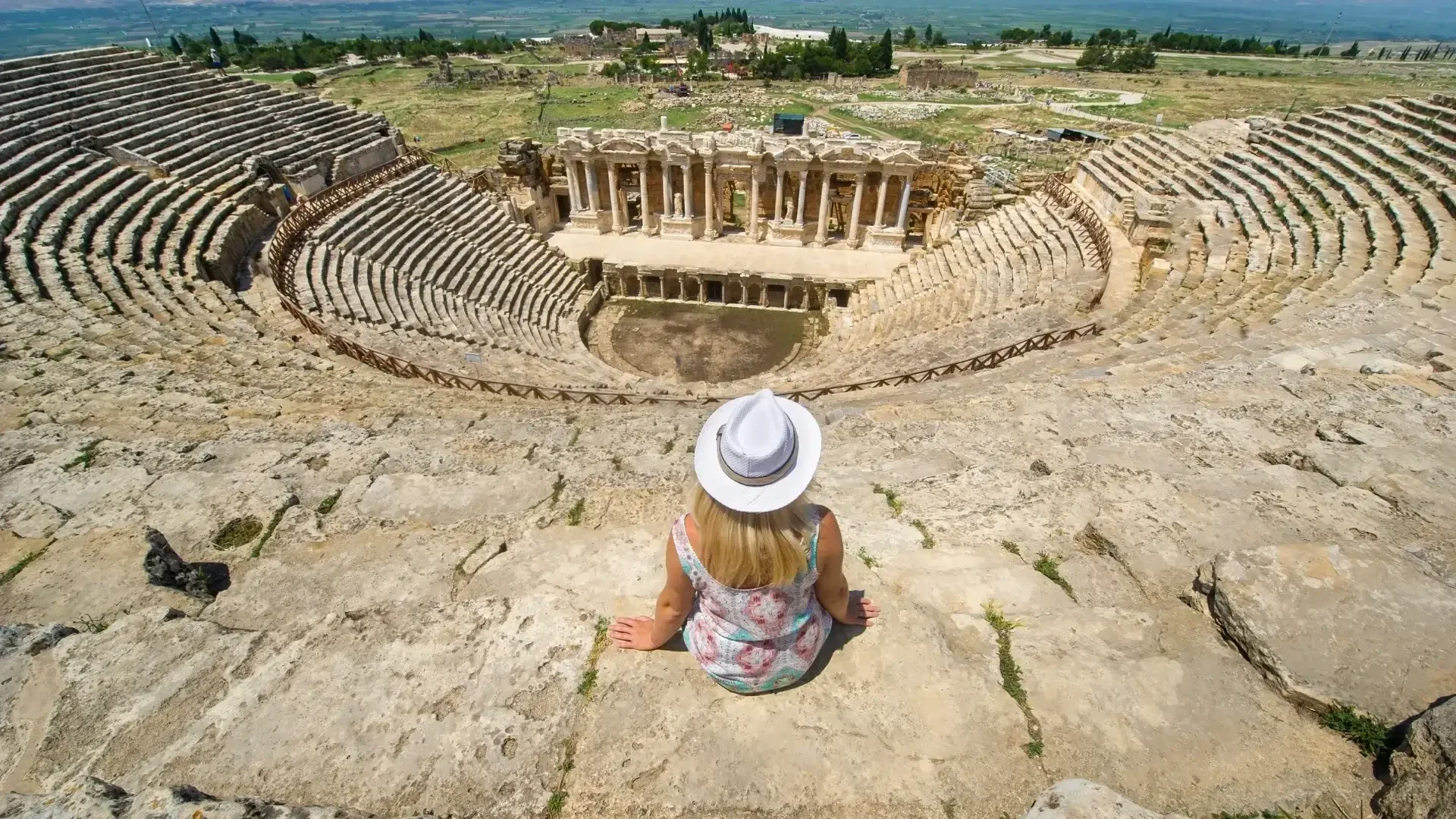 From Kusadasi Port: Private Pamukkale & Hierapolis Tour