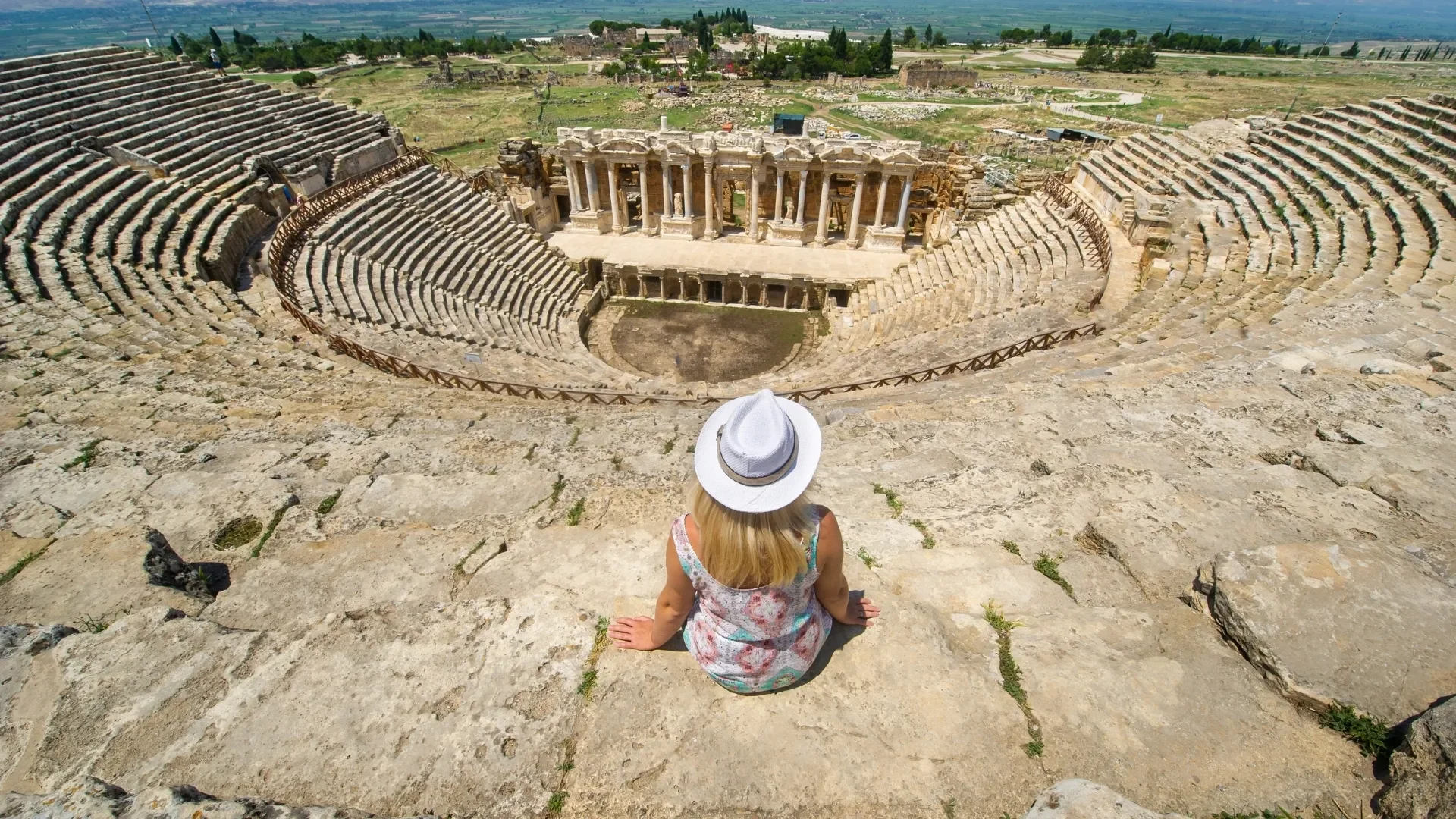 From Kusadasi Port: Private Pamukkale & Hierapolis Tour