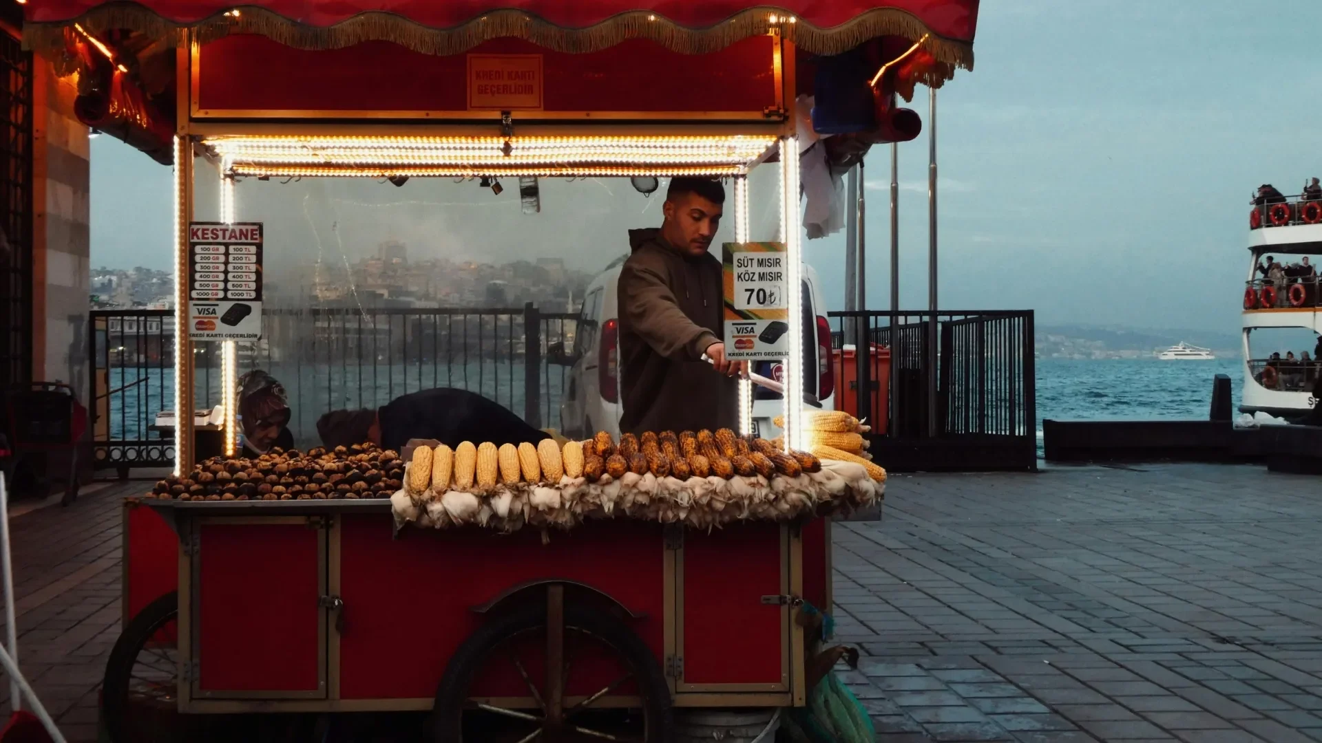 Istanbul Night Food Tour with Traditional Meyhane Experience