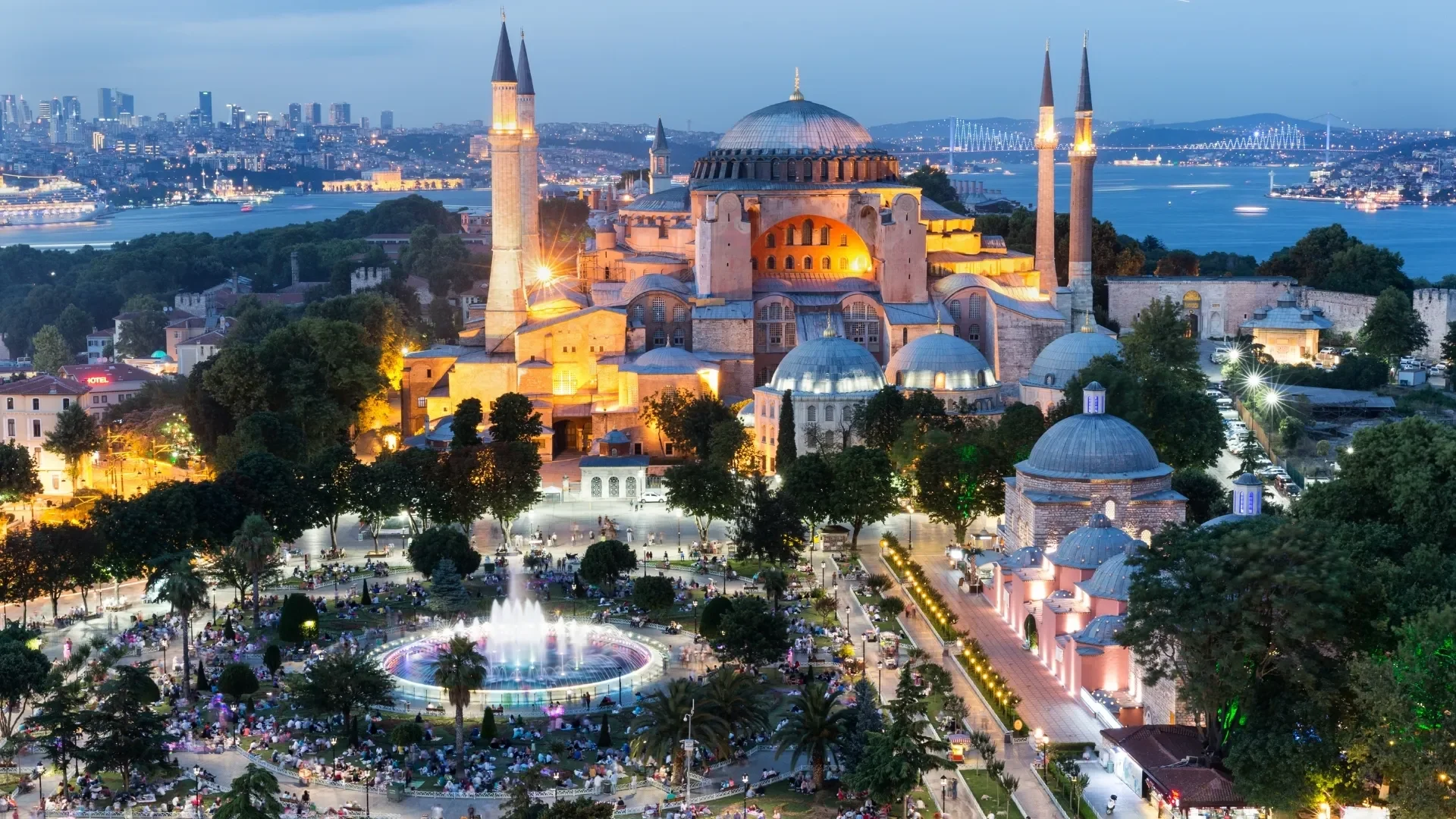 Istanbul Private Night Tour: Old City, Taksim and Istiklal Street