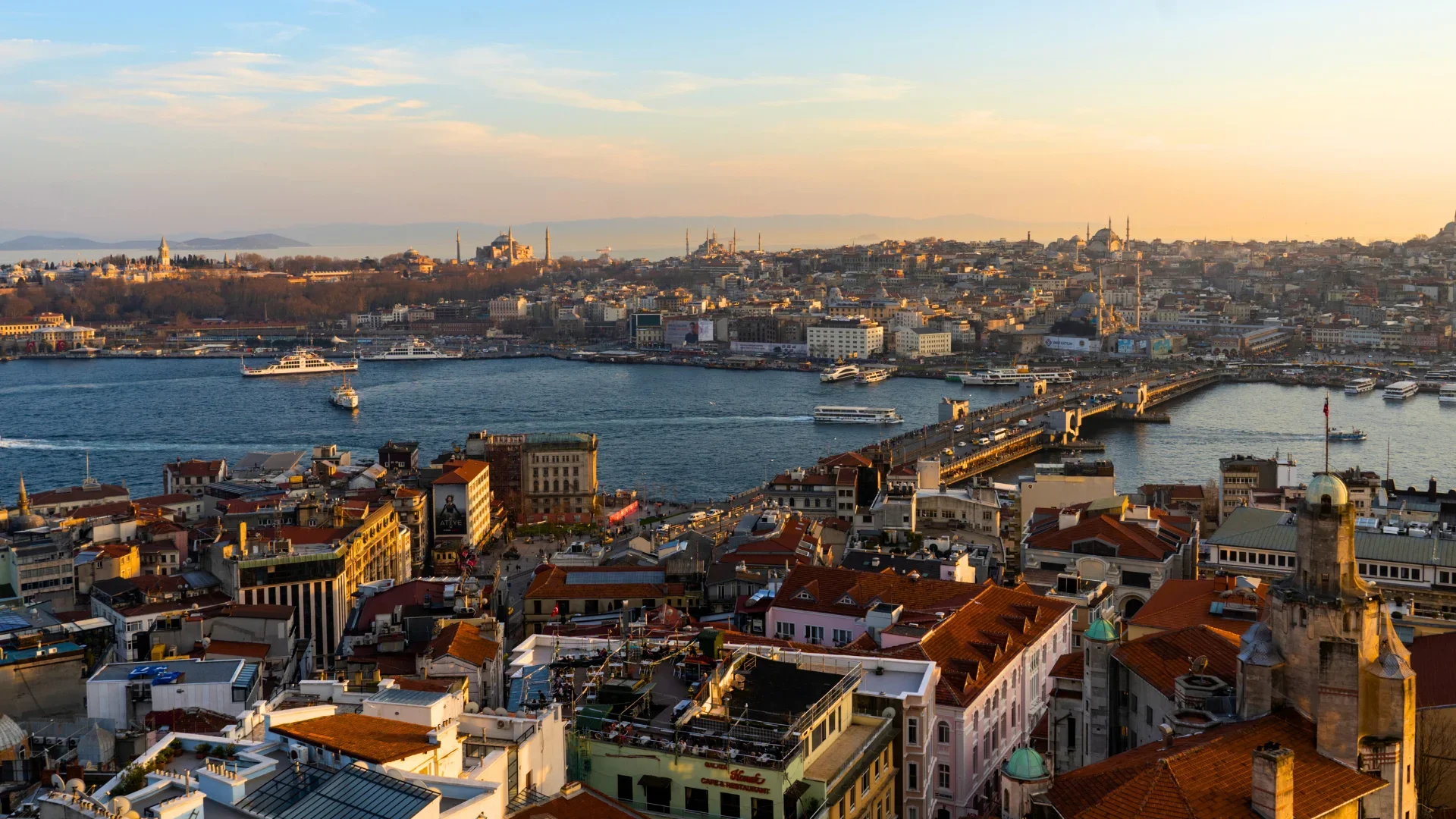 Top Rooftop Bars in Istanbul with a Bosphorus View