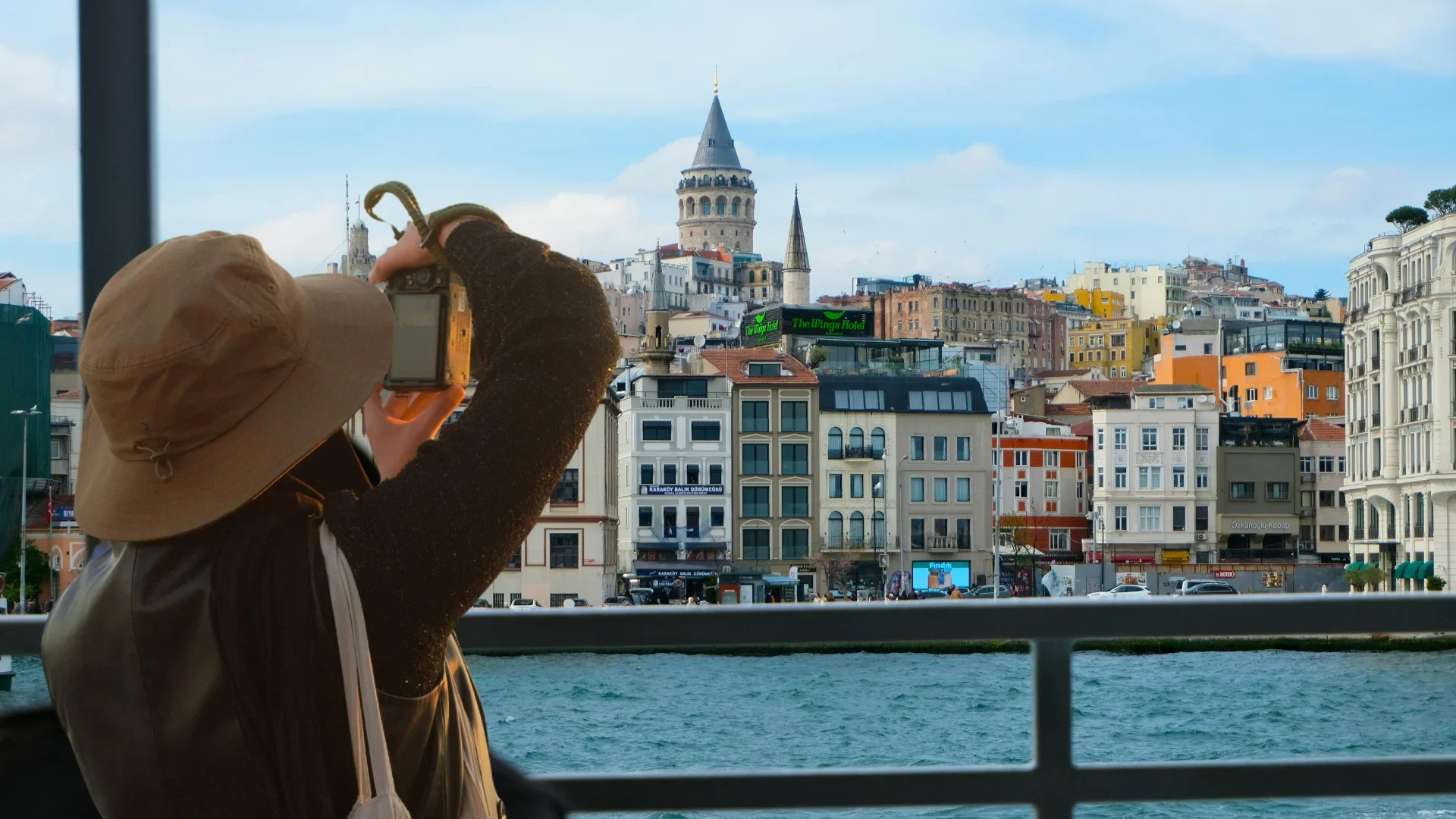 Tailor-Made Turkey Tour vs Self-Planned Trip: Guide, Driver and Hotel Trade-Offs