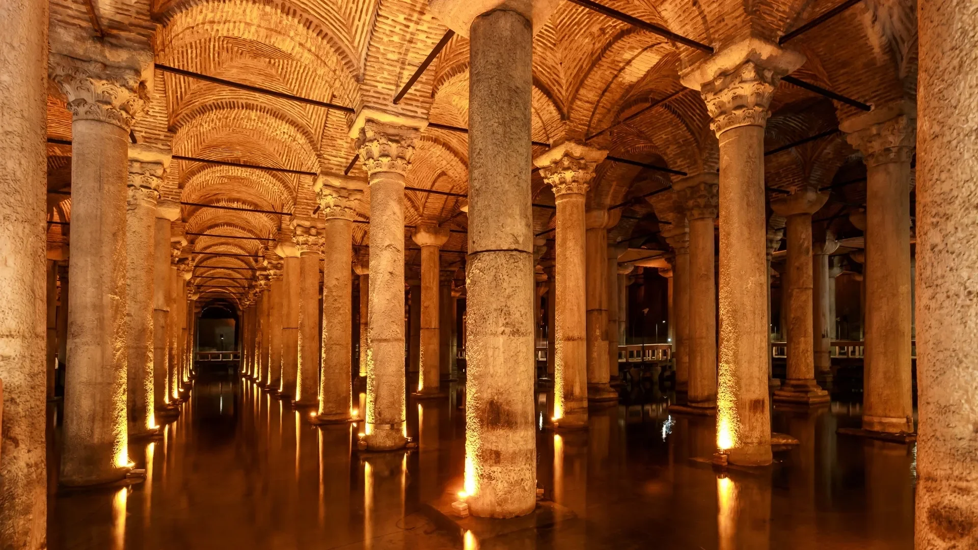 Basilica Cistern private guided tour in Istanbul: Walk between the ancient columns of the Basilica Cistern and discover the underground water system of Byzantine Constantinople.