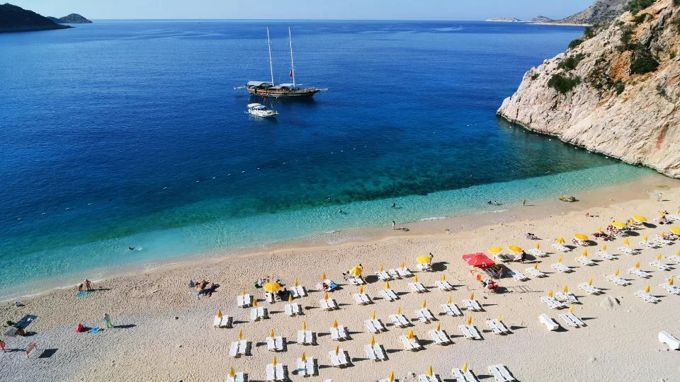 Antalya (1) (.webp)