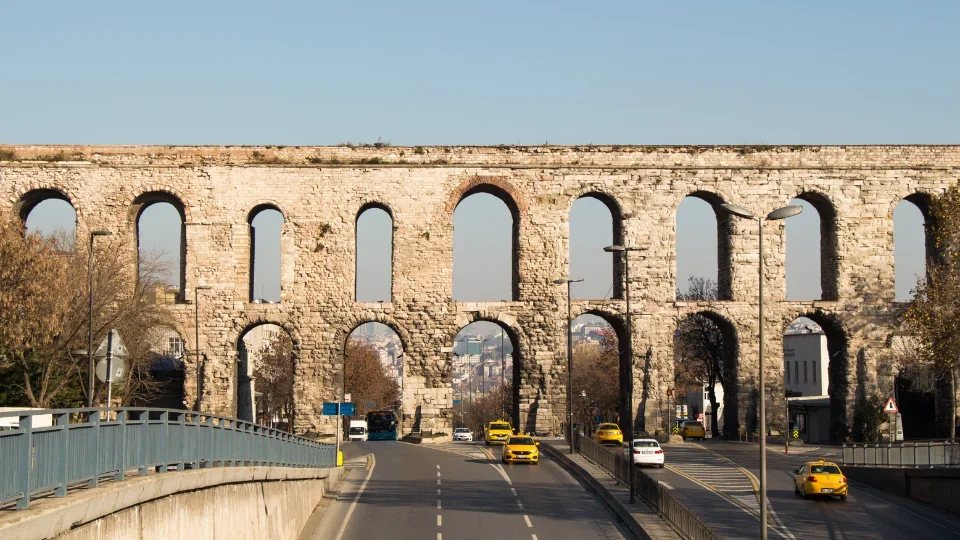 Aqueducts of Istanbul (2)