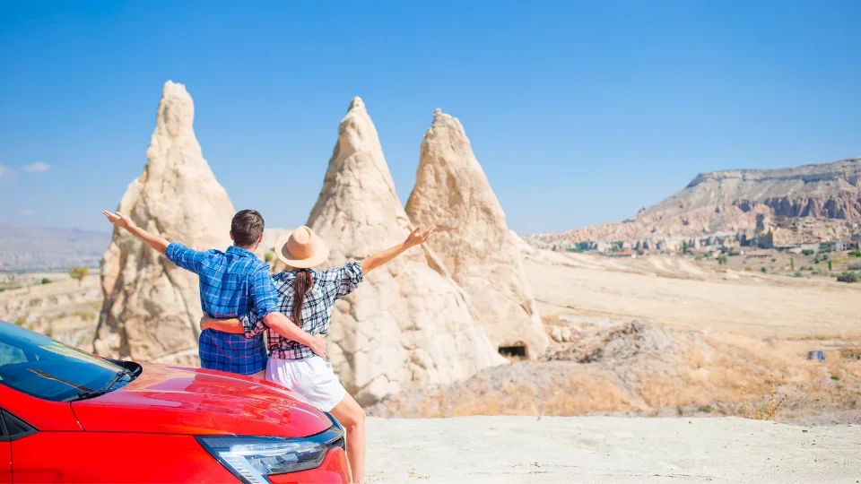 Car in Cappadocia (3)