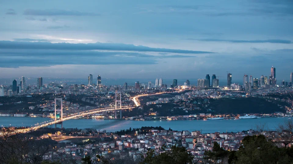 Istanbul At Night (3)