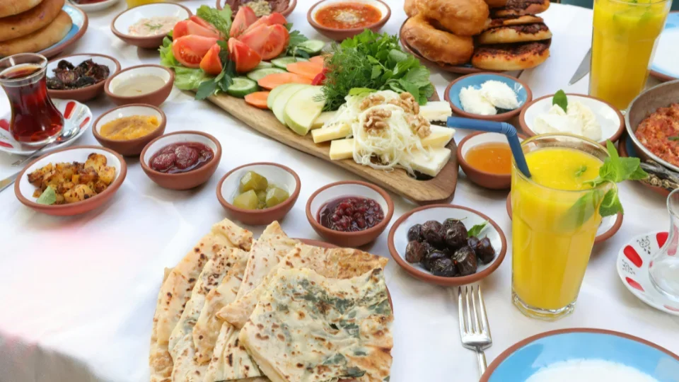 Turkish Breakfast (1)